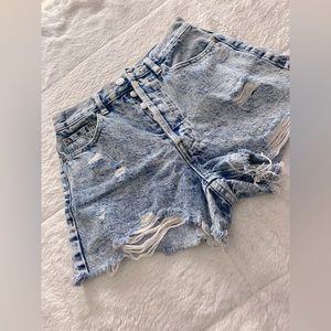 Women’s PacSun Ultra High Rise Light-wash Vintage Jean Shorts
